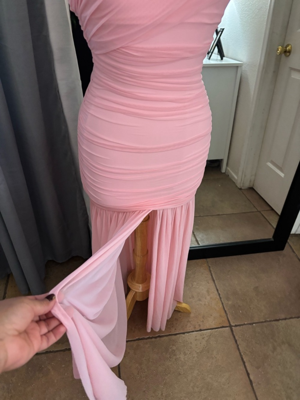 One-Shoulder Blush Ruched Maxi Dress - Picture 2 of 5